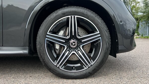 Used Mercedes-Benz GLC 2024 for sale - 76172363: Photo 5