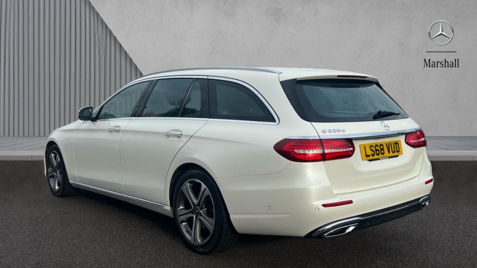 Used Mercedes-Benz E Class 2018 for sale - 76593634: Photo 2