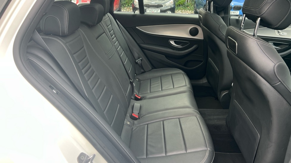 Used Mercedes-Benz E Class 2018 for sale - 76593634: Photo 24