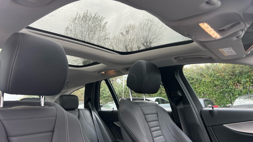 Used Mercedes-Benz E Class 2018 for sale - 76593634: Photo 37