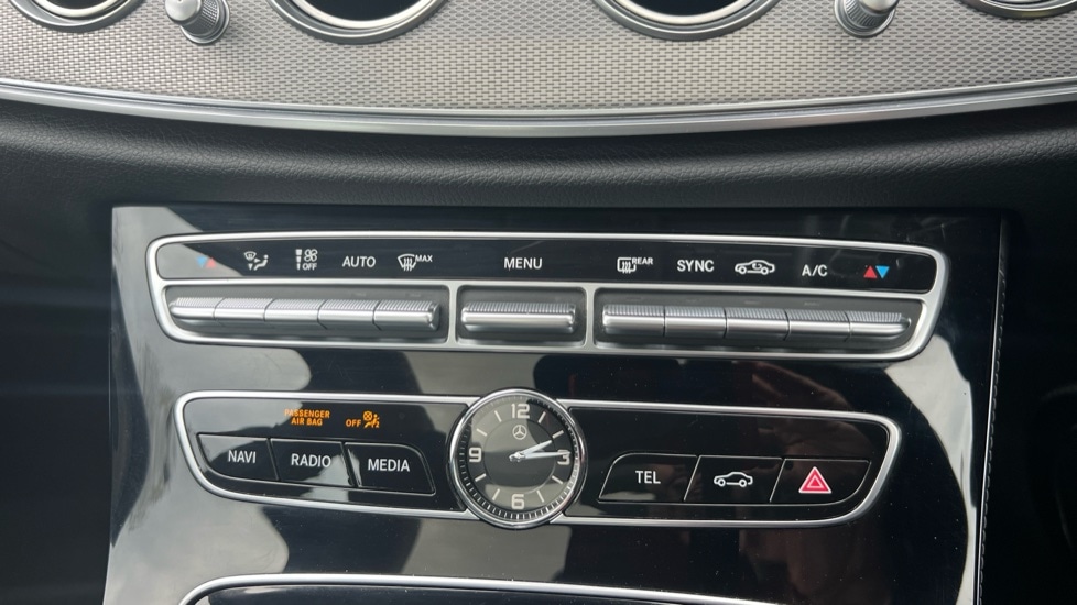 Used Mercedes-Benz E Class 2018 for sale - 76593634: Photo 45