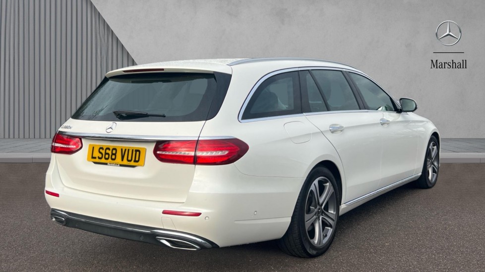 Used Mercedes-Benz E Class 2018 for sale - 76593634: Photo 9