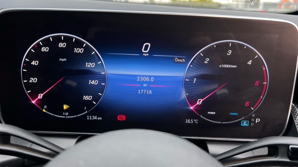 Used Mercedes-Benz GLC 2023 for sale - 76372714: Photo 16