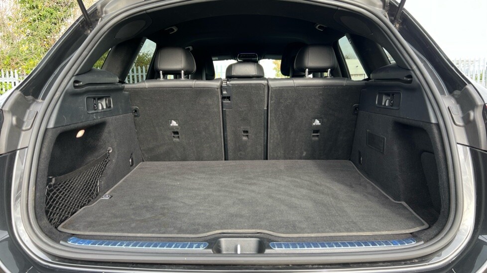 Used Mercedes-Benz GLC 2023 for sale - 76372714: Photo 18