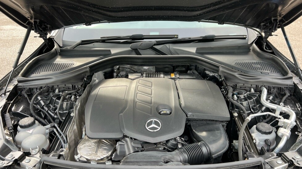 Used Mercedes-Benz GLC 2023 for sale - 76372714: Photo 19
