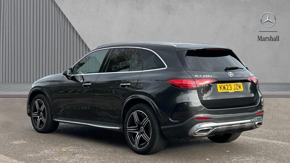 Used Mercedes-Benz GLC 2023 for sale - 76372714: Photo 2