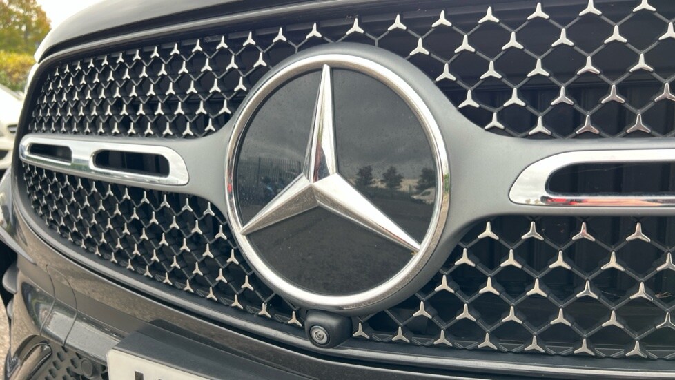 Used Mercedes-Benz GLC 2023 for sale - 76372714: Photo 28