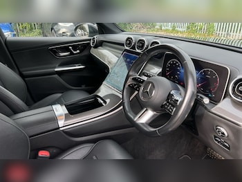 Used Mercedes-Benz GLC 2023 for sale - 76372714: Photo