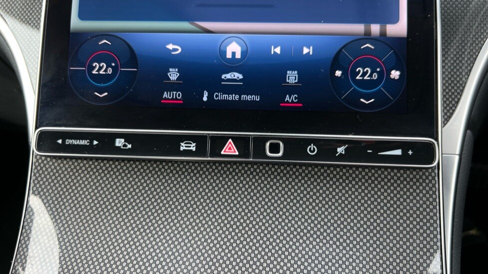 Used Mercedes-Benz GLC 2023 for sale - 76372714: Photo 42