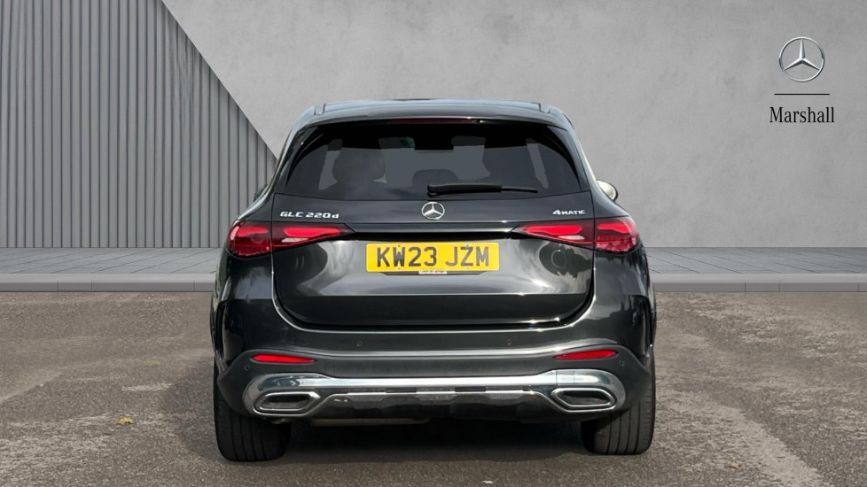 Used Mercedes-Benz GLC 2023 for sale - 76372714: Photo 7