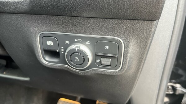 Used Mercedes-Benz GLB 2025 for sale - 76261691: Photo 37