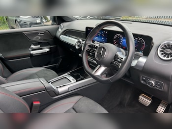 Used Mercedes-Benz GLB 2025 for sale - 76261691: Photo
