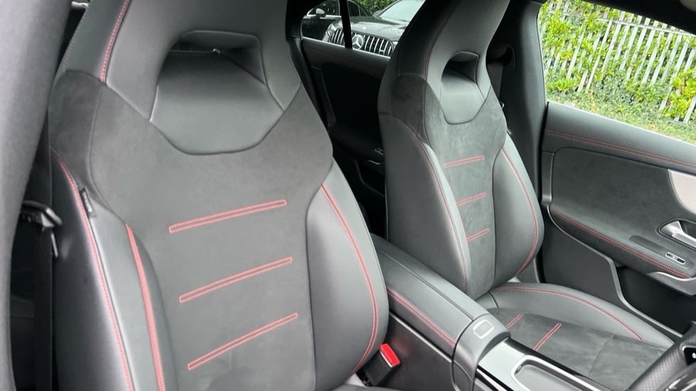 Used Mercedes-Benz CLA 2024 for sale - 76804130: Photo 14