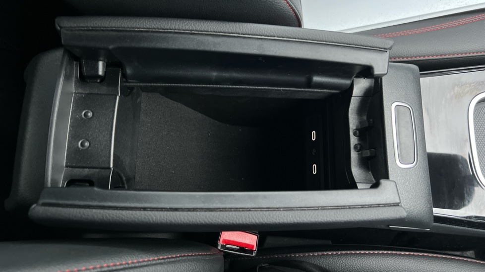 Used Mercedes-Benz CLA 2024 for sale - 76804130: Photo 44