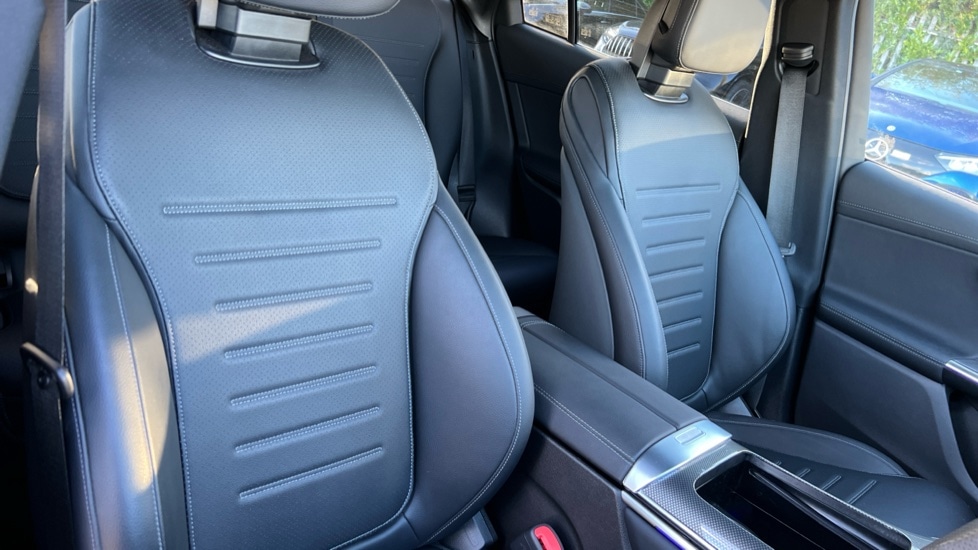 Used Mercedes-Benz GLC 2024 for sale - 76623480: Photo 14