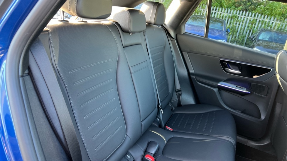 Used Mercedes-Benz GLC 2024 for sale - 76623480: Photo 15