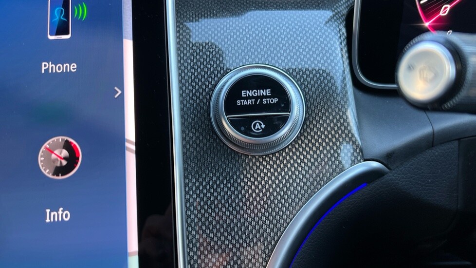 Used Mercedes-Benz GLC 2024 for sale - 76623480: Photo 40