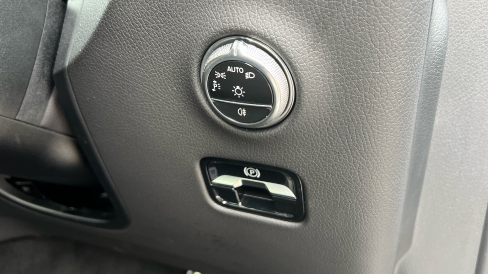 Used Mercedes-Benz GLC 2025 for sale - 76661044: Photo 36