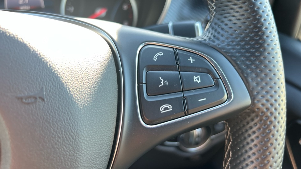 Used Mercedes-Benz V-Class 2024 for sale - 76788184: Photo 38