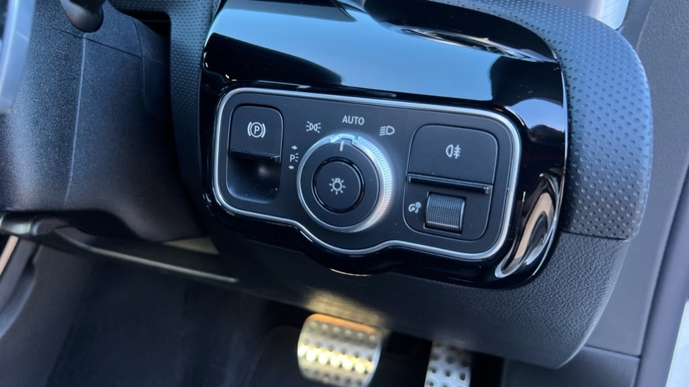 Used Mercedes-Benz CLA 2024 for sale - 76373002: Photo 35