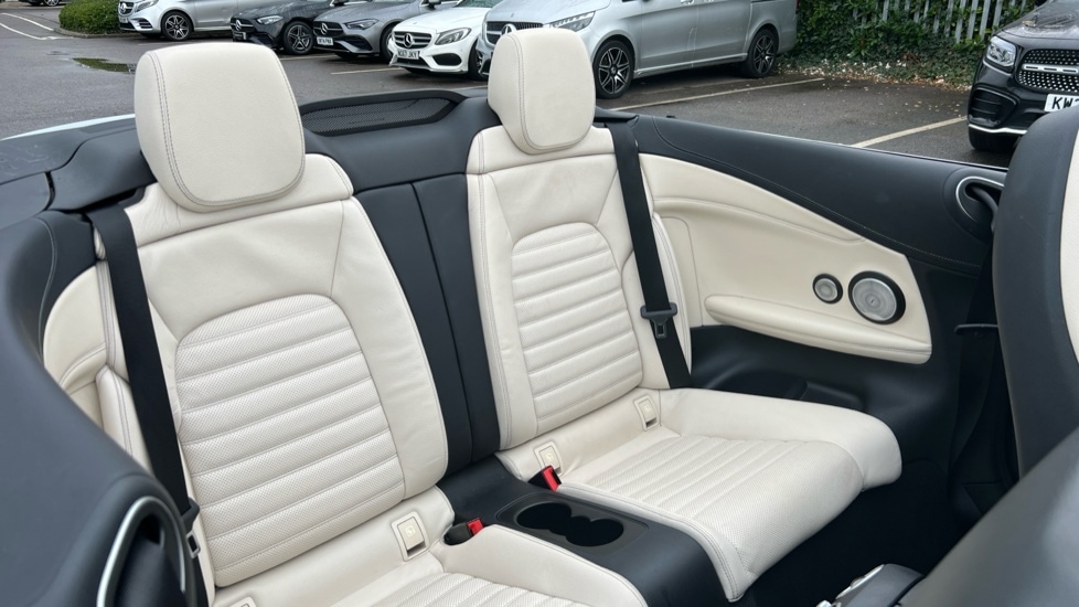 Used Mercedes-Benz C Class 2019 for sale - 76984009: Photo 15