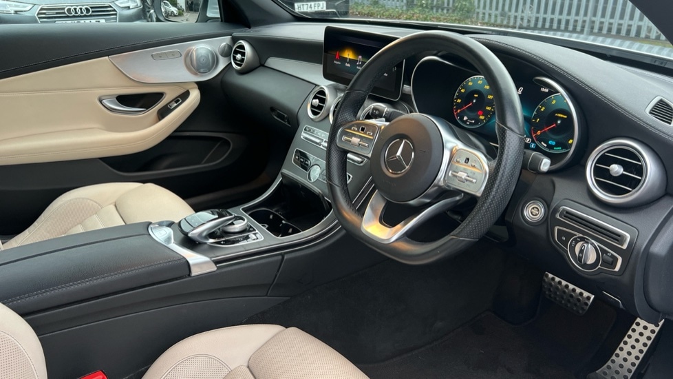 Used Mercedes-Benz C Class 2019 for sale - 76984009: Photo 3
