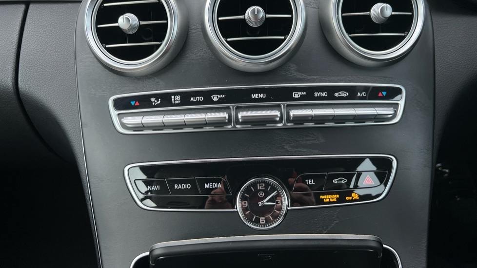 Used Mercedes-Benz C Class 2019 for sale - 76984009: Photo 41