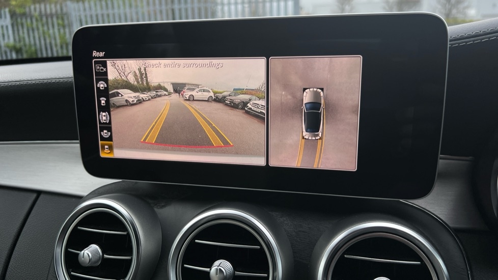 Used Mercedes-Benz C Class 2019 for sale - 76984009: Photo 48