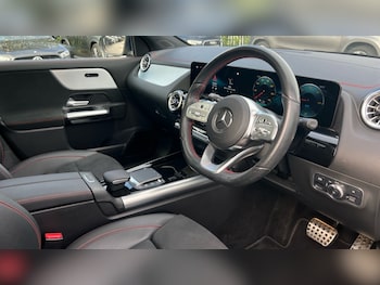 Used Mercedes-Benz EQA 2021 for sale - 76552402: Photo