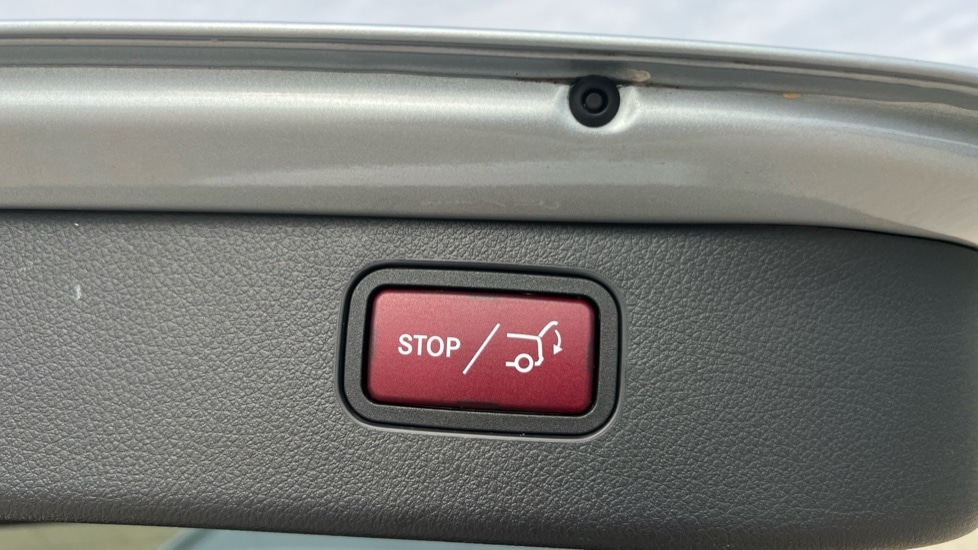 Used Mercedes-Benz C-Class 2022 for sale - 76044385: Photo 31
