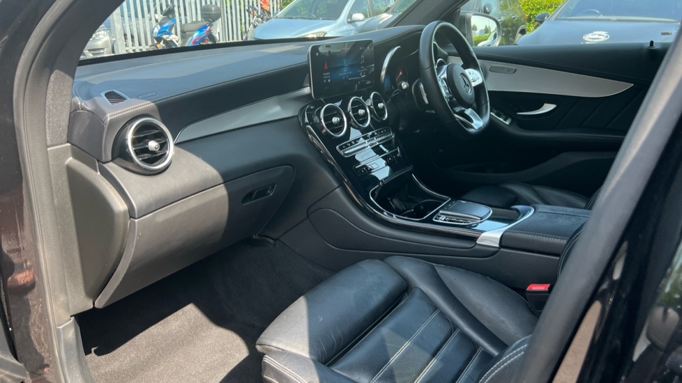 Used Mercedes-Benz GLC 2021 for sale - 76124816: Photo 11