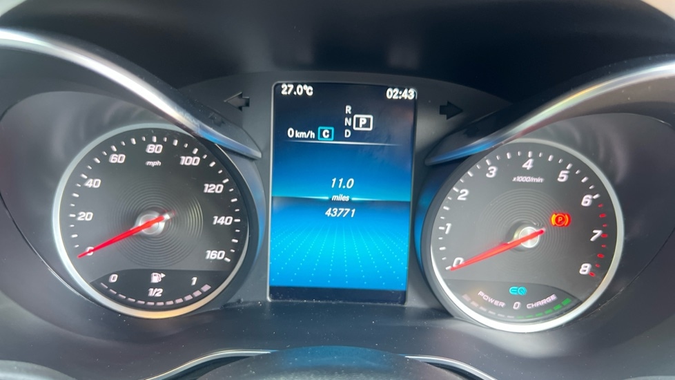 Used Mercedes-Benz GLC 2021 for sale - 76124816: Photo 16