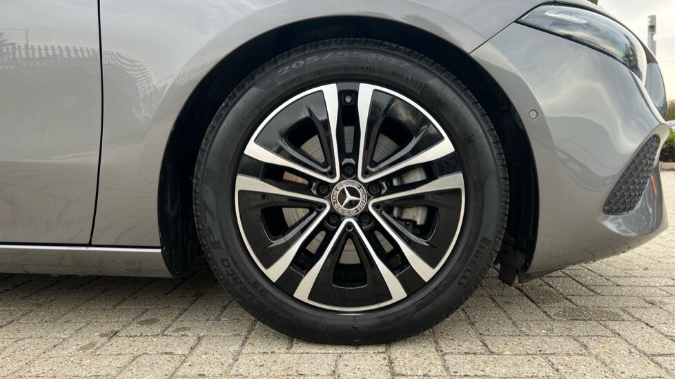 Used Mercedes-Benz A-Class 2024 for sale - 76229306: Photo 5