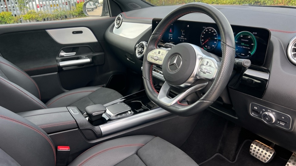 Used Mercedes-Benz EQA 2022 for sale - 76124358: Photo 3