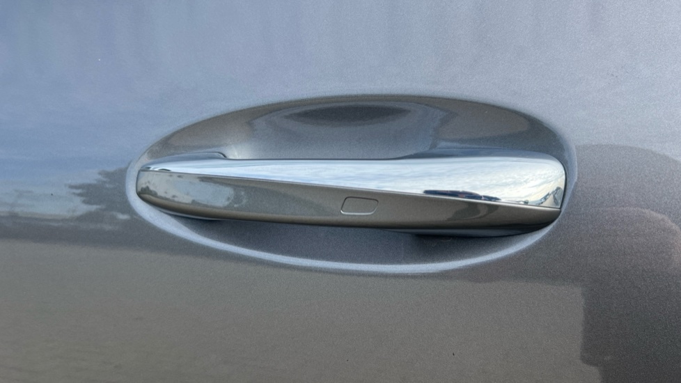 Used Mercedes-Benz EQA 2022 for sale - 76124358: Photo 30