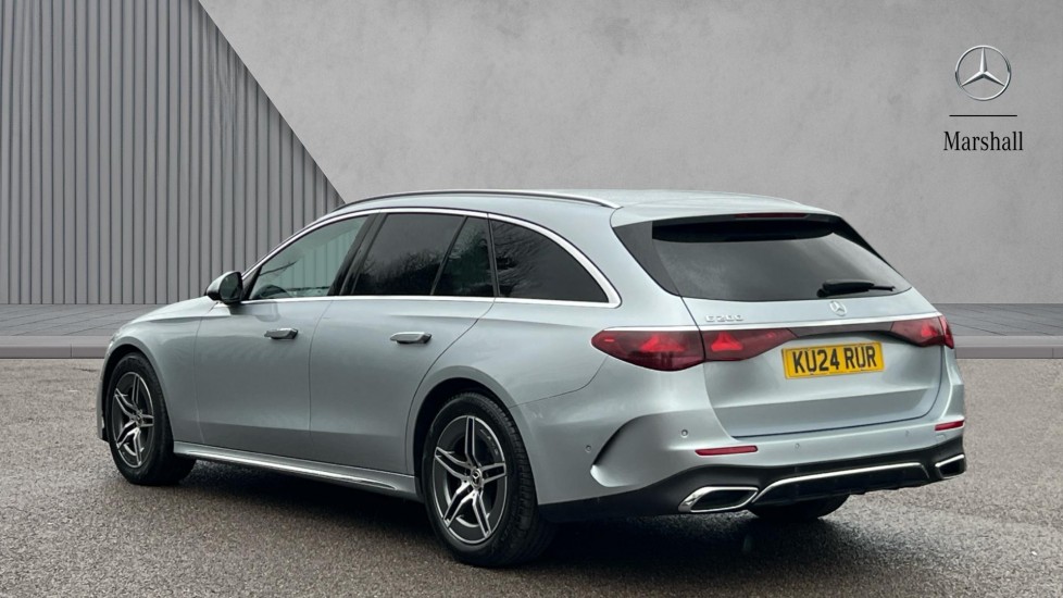 Used Mercedes-Benz E Class 2024 for sale - 77050898: Photo 2