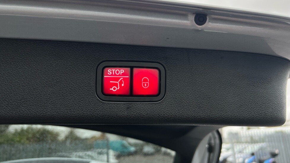 Used Mercedes-Benz E Class 2024 for sale - 77050898: Photo 32