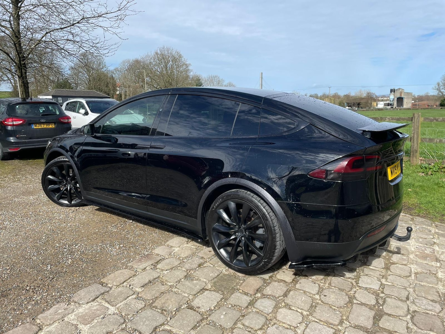 Used Tesla Model X 2019 for sale - 78034344: Photo 2