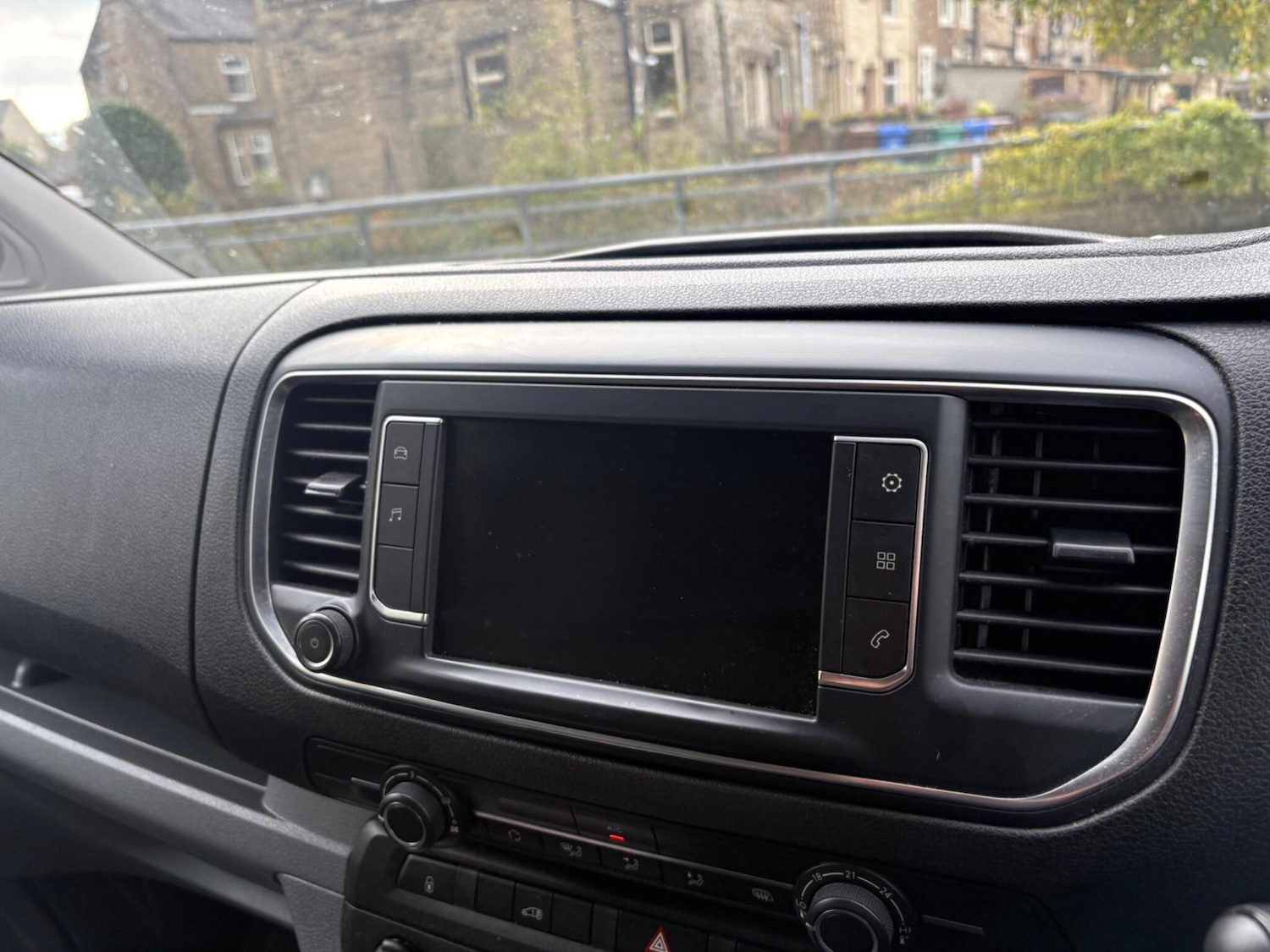 Used Peugeot Expert 2022 for sale - 77969772: Photo 19