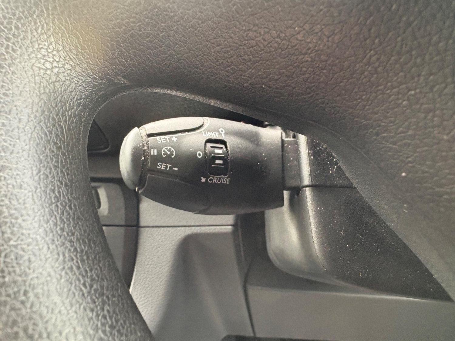 Used Peugeot Expert 2022 for sale - 77969772: Photo 23