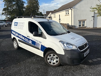 Used Peugeot Partner 2018 for sale - 77969994: Photo