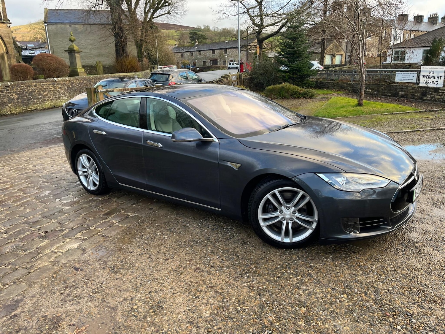 Used Tesla Model S 2016 for sale - 77864781: Photo 17