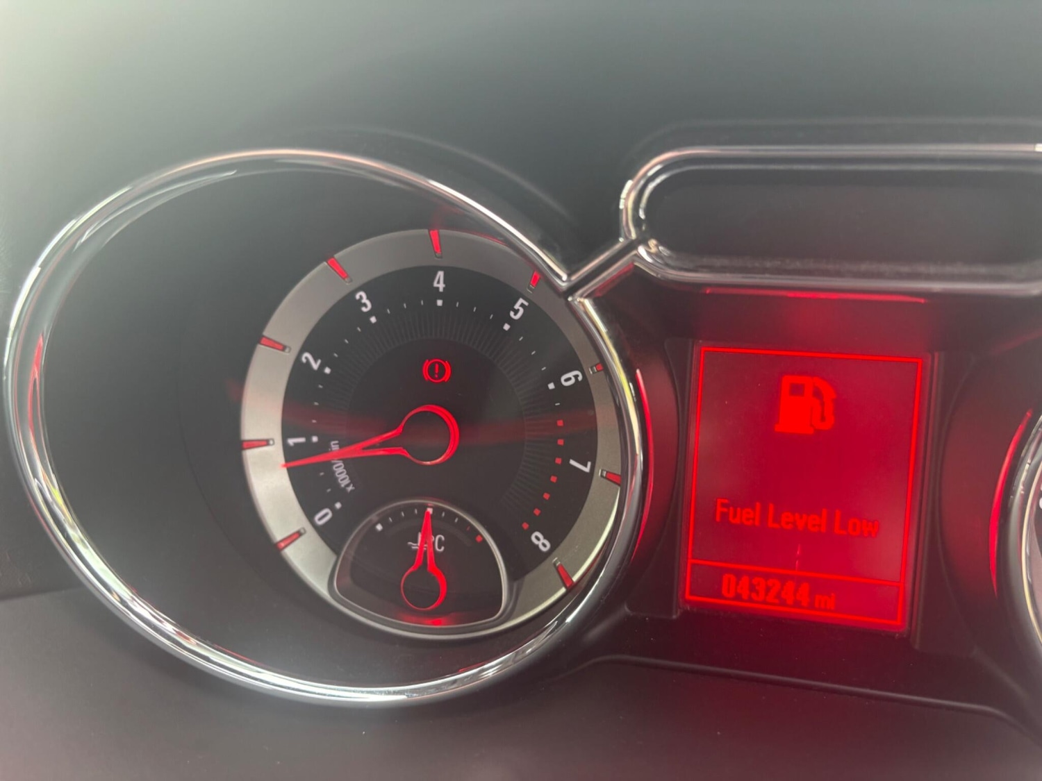 Used Vauxhall ADAM 2017 for sale - 77969841: Photo 27