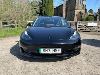 Used Tesla Model 3 2021 for sale - 78260000: Photo