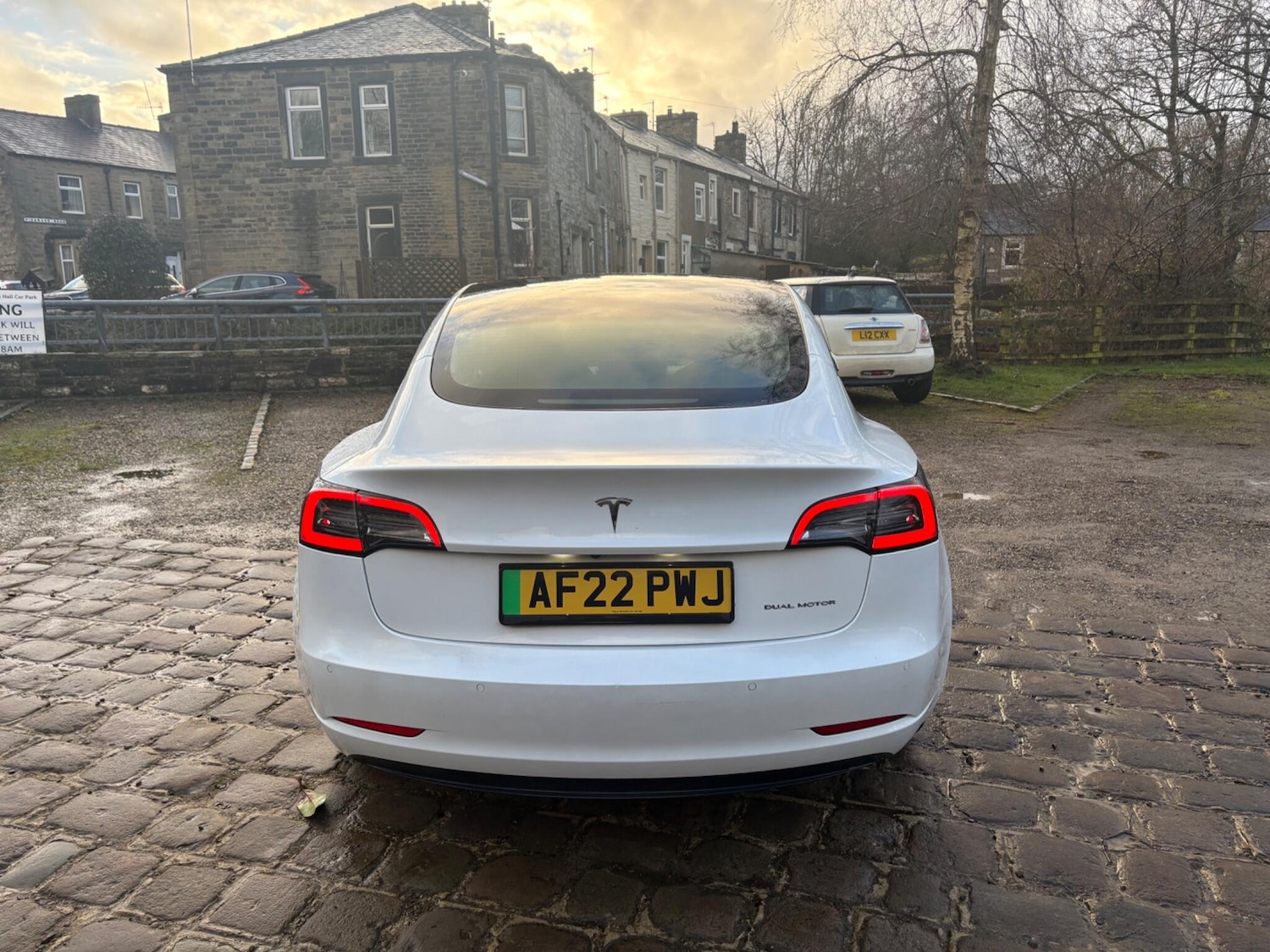 Used Tesla Model 3 for sale - 77882107: Photo 4