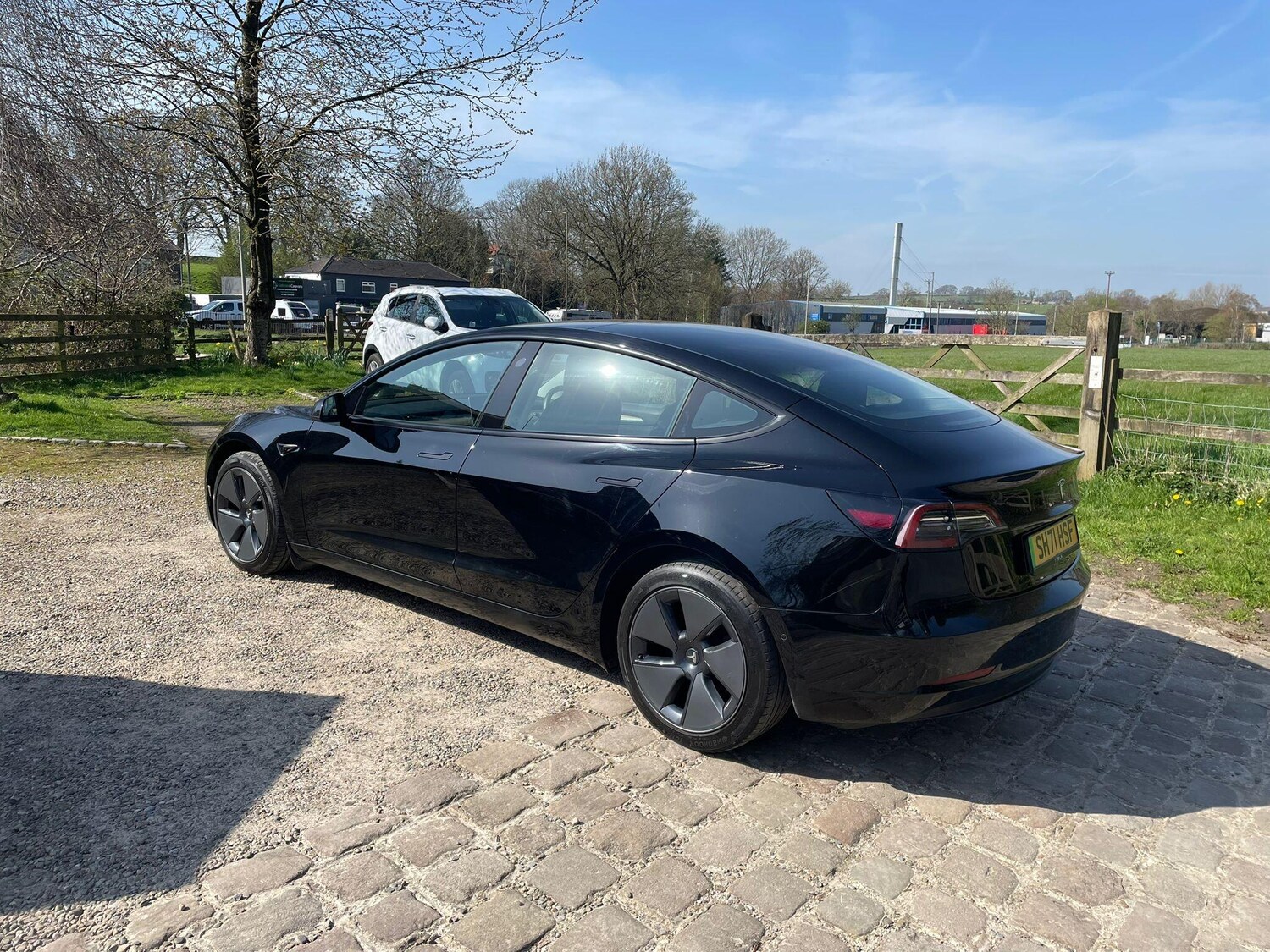 Used Tesla Model 3 for sale - 78214952: Photo 11