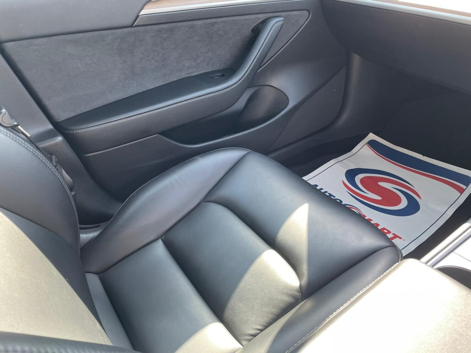 Used Tesla Model 3 for sale - 78214952: Photo 29