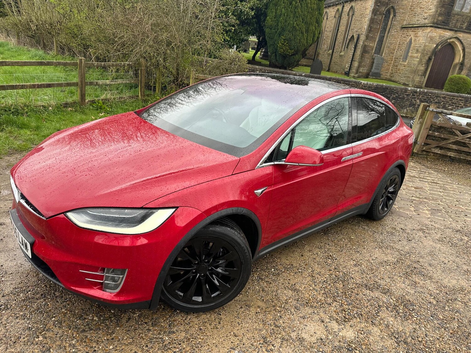 Used Tesla Model X 2017 for sale - 78127559: Photo 16