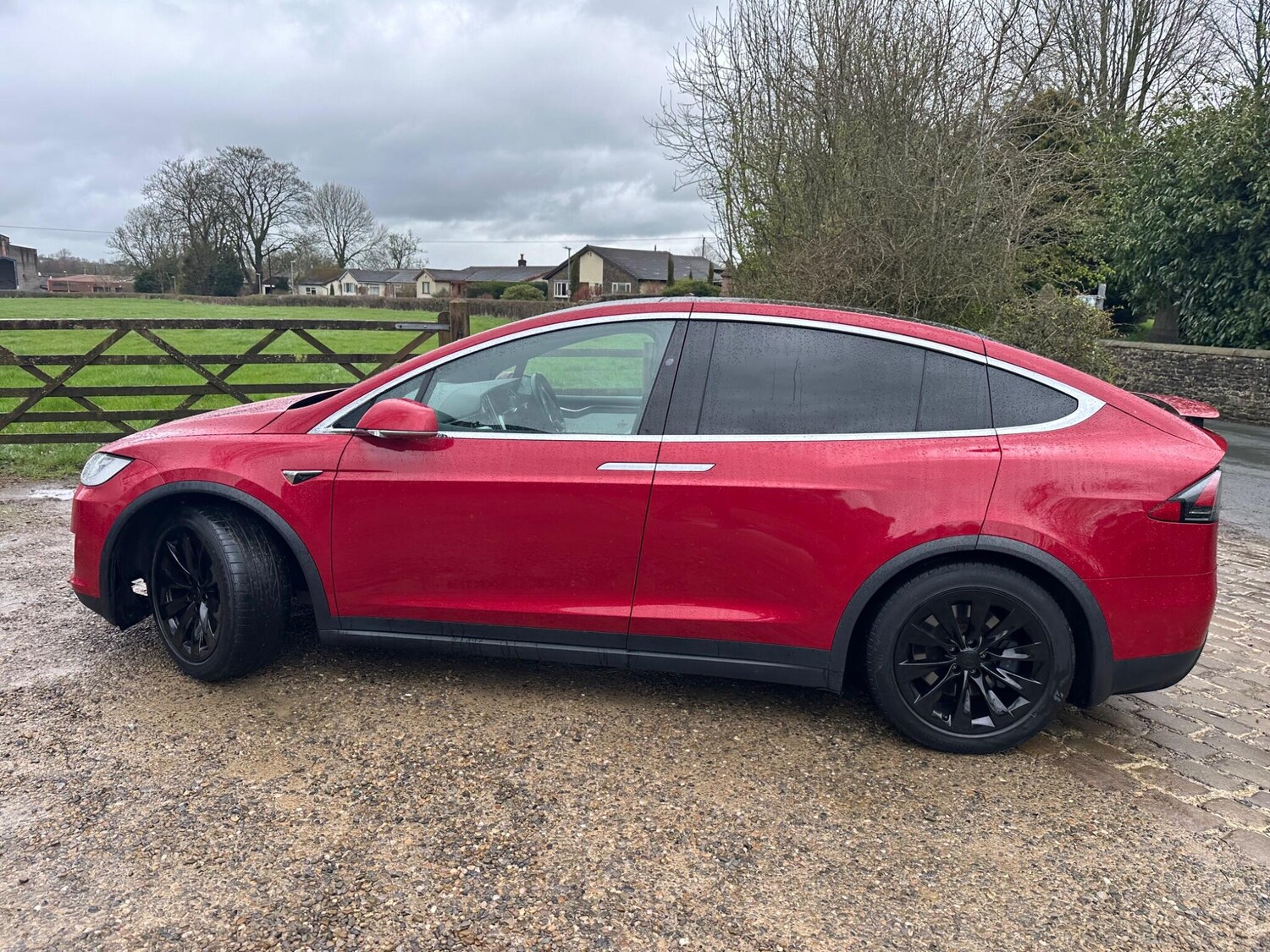 Used Tesla Model X 2017 for sale - 78127559: Photo 24