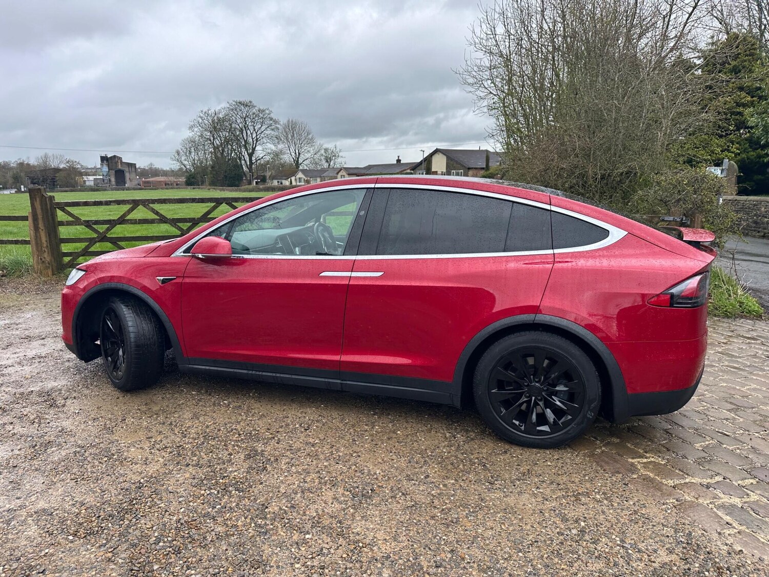 Used Tesla Model X 2017 for sale - 78127559: Photo 25